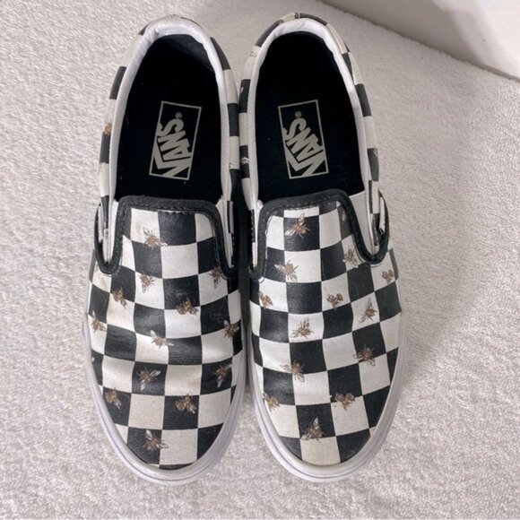 Vans Unisex Slip On Black & White Bee Check Sneakers 8/6.5 - Picture 1 of 13